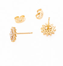 Load image into Gallery viewer, White Flower Earrings: Capturing Beauty, Love, and Commitment