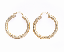 Load image into Gallery viewer, 40mm 14K Gold Hoop Earrings Twist design