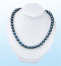 Load image into Gallery viewer, Tahitian Black Pearl Statement Necklace, 18 inches