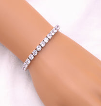 Load image into Gallery viewer, Synthetic Diamond 5mm Tennis Bracelet, 6 inches