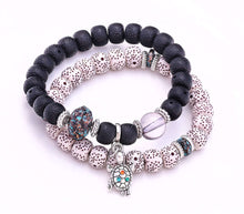 Load image into Gallery viewer, Black White Beads Rubber Band Bracelet