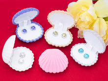 Load image into Gallery viewer, Men's Women's Peridot Green Cubic Zirconia Halo Stud Earrings, 11mm