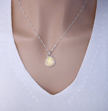 Load image into Gallery viewer, Opal Pendant Necklace