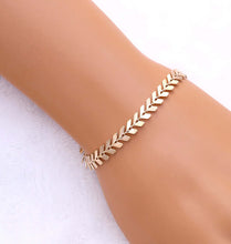 Load image into Gallery viewer, Gold Angel Charm Stacking Bracelet, 7 1/2 inches Chain