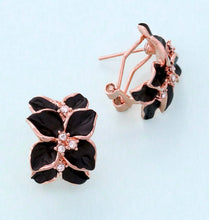 Load image into Gallery viewer, Black Flower Crystal Boho Gold Plated Earrings