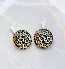 Load image into Gallery viewer, Leopard Print Leverback Earrings, 32mm
